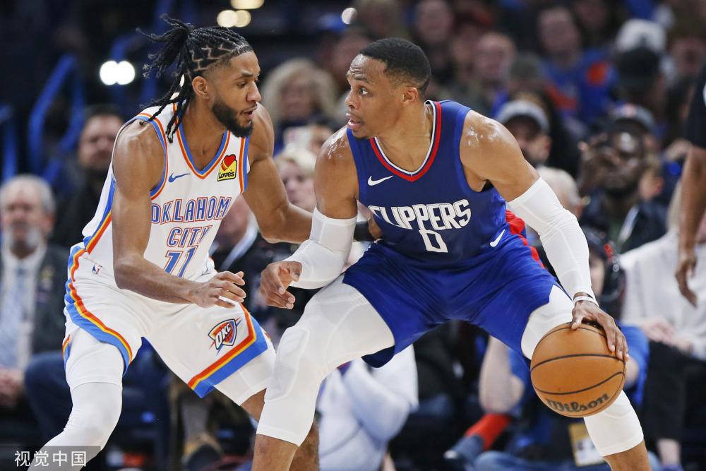 的带领下 的带领下