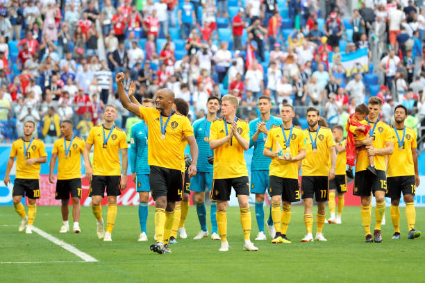 面前保持团 面前保持团