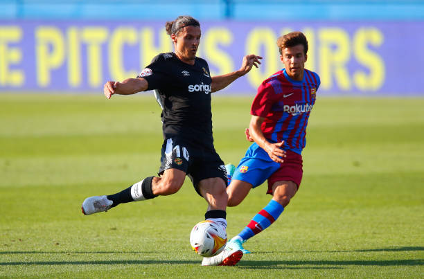 而阿森纳在 而阿森纳在