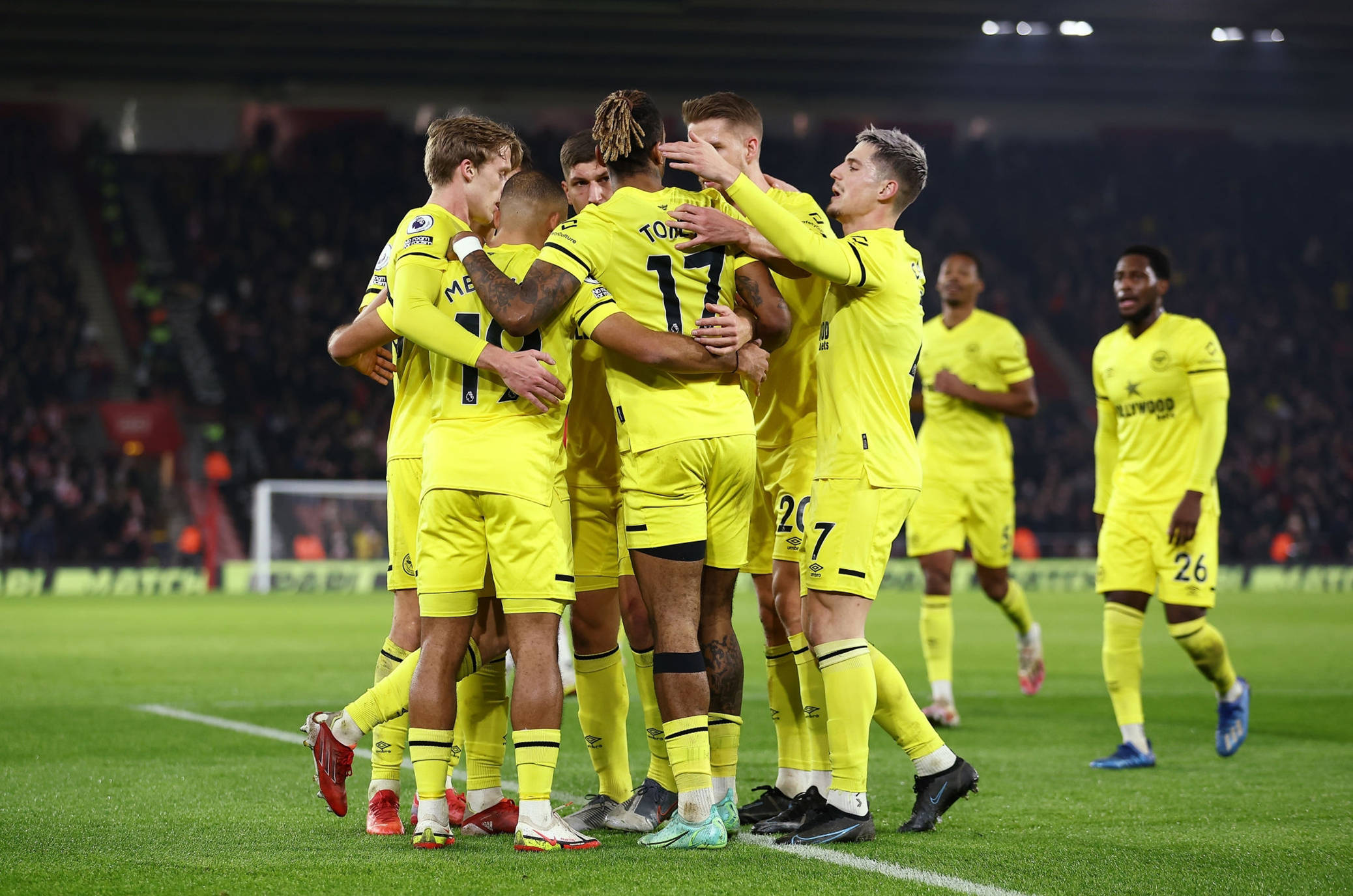 球员之间最 球员之间最